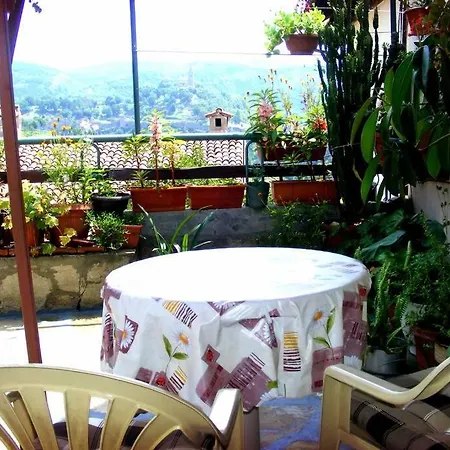 Διαμέρισμα Authentic Guest In The Heart Of студио с изглед към царевец *