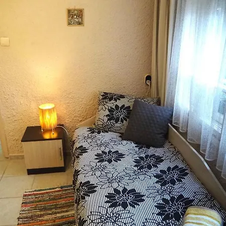 Διαμέρισμα Authentic Guest In The Heart Of студио с изглед към царевец *